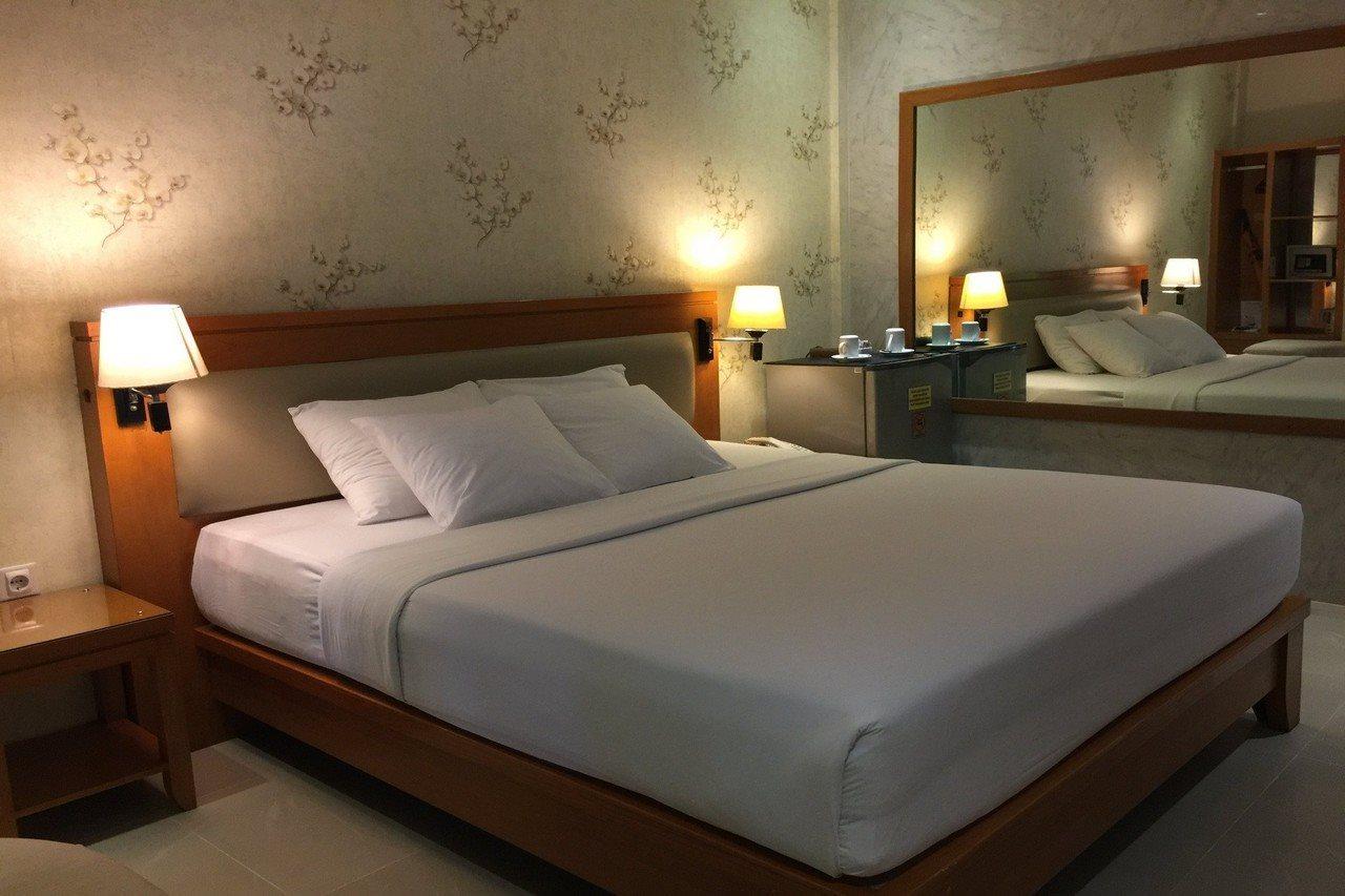 Febri'S Hotel & Spa Kuta Lombok Eksteriør bilde